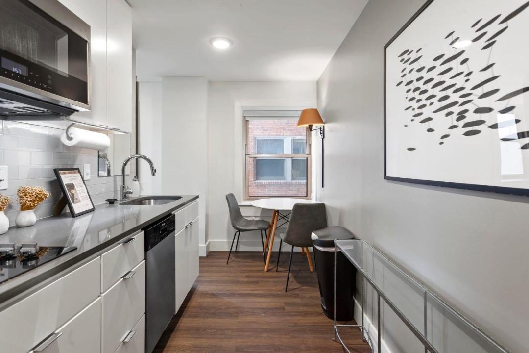 Photo of Others in Hanover Place