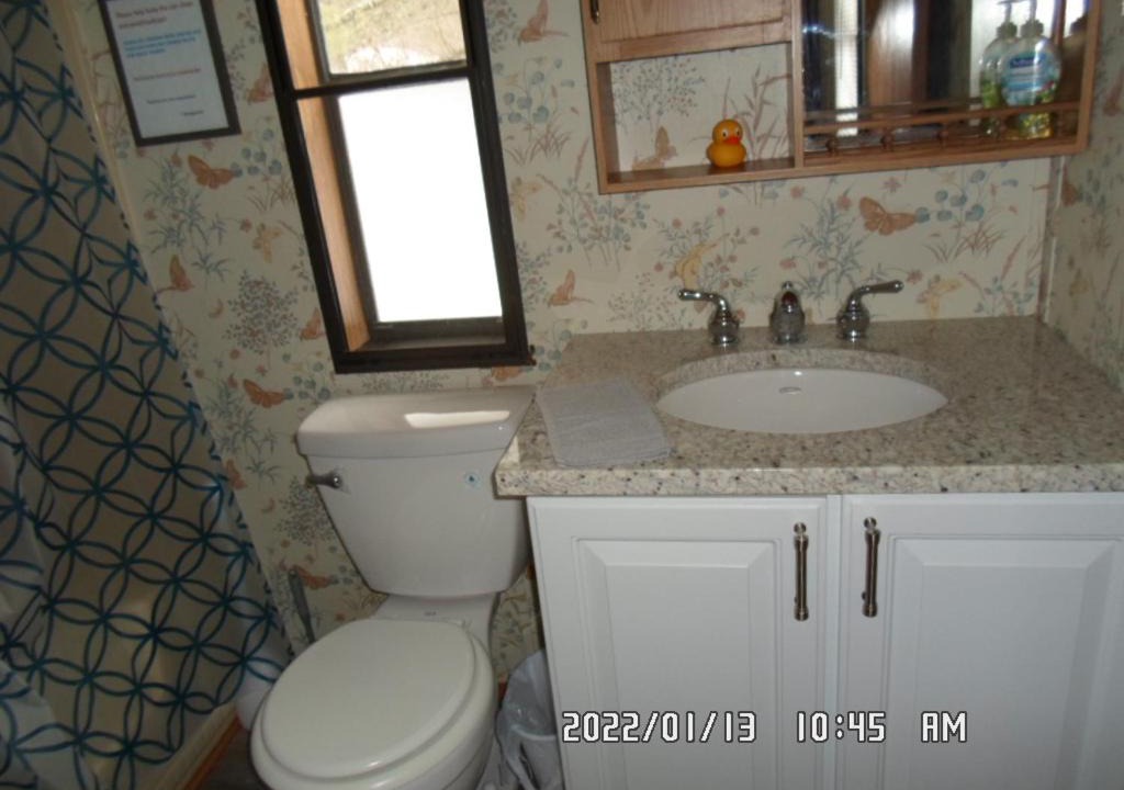 Photo of Bathroom in Arkdale