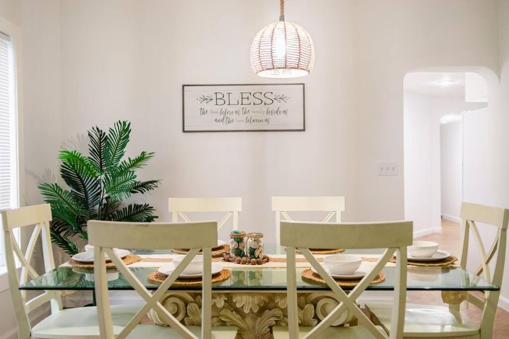 Photo of Others in South Middle River