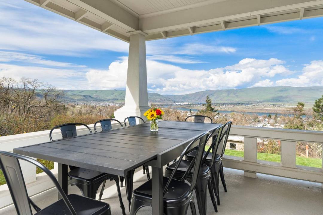 Photo of Patio Balcony in The Dalles