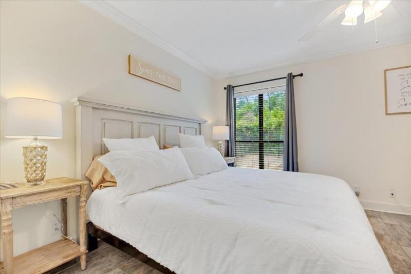 Photo of Bedroom in Saint Simons Heights