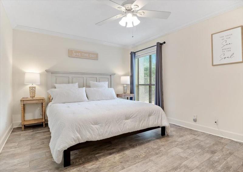 Photo of Bedroom in Saint Simons Heights