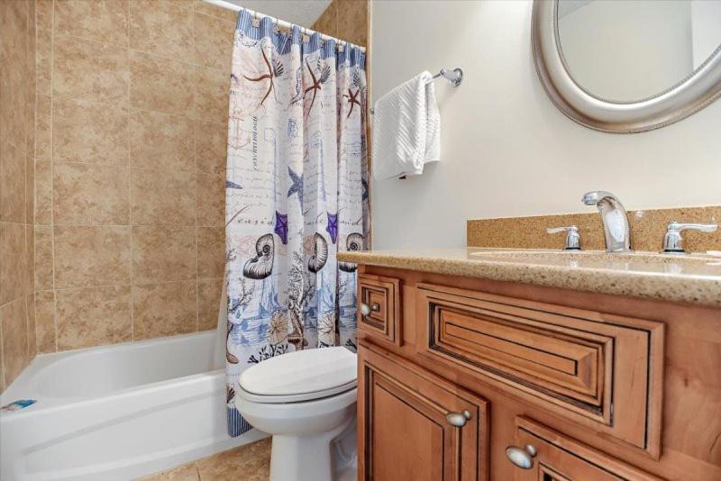 Photo of Bathroom in Saint Simons Heights