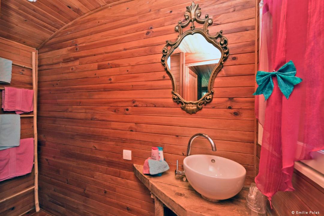 Photo of Others in Dury