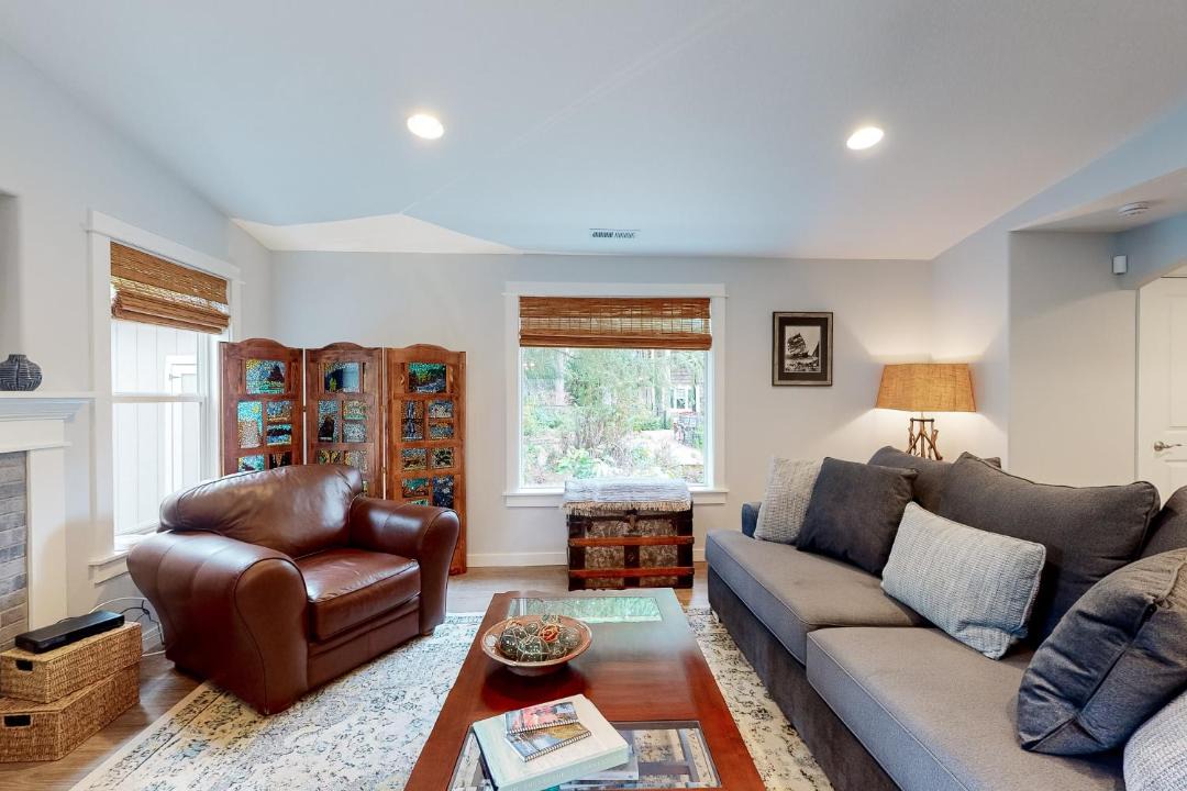 Photo of Others in Manzanita