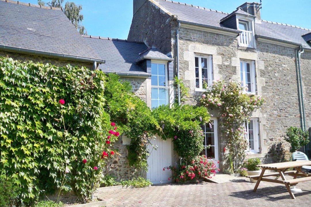 Photo of Buildings in Pleurtuit