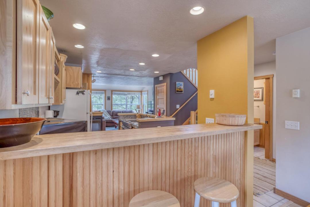 Photo of Others in Shorepine Village