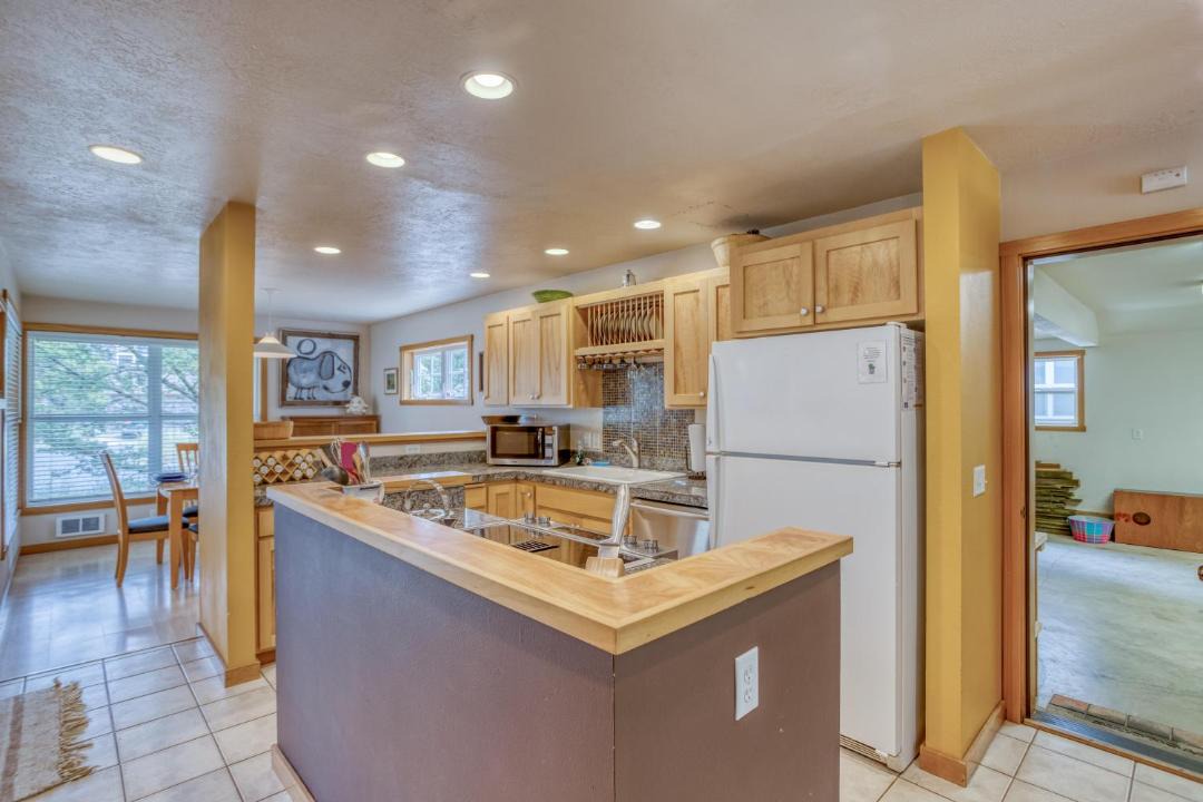 Photo of Others in Shorepine Village