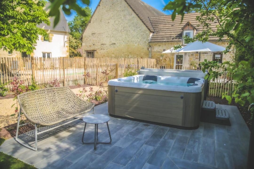 Photo of Others in Thenioux