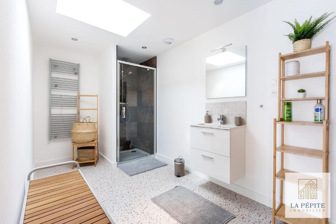 Photo of Others in Marly