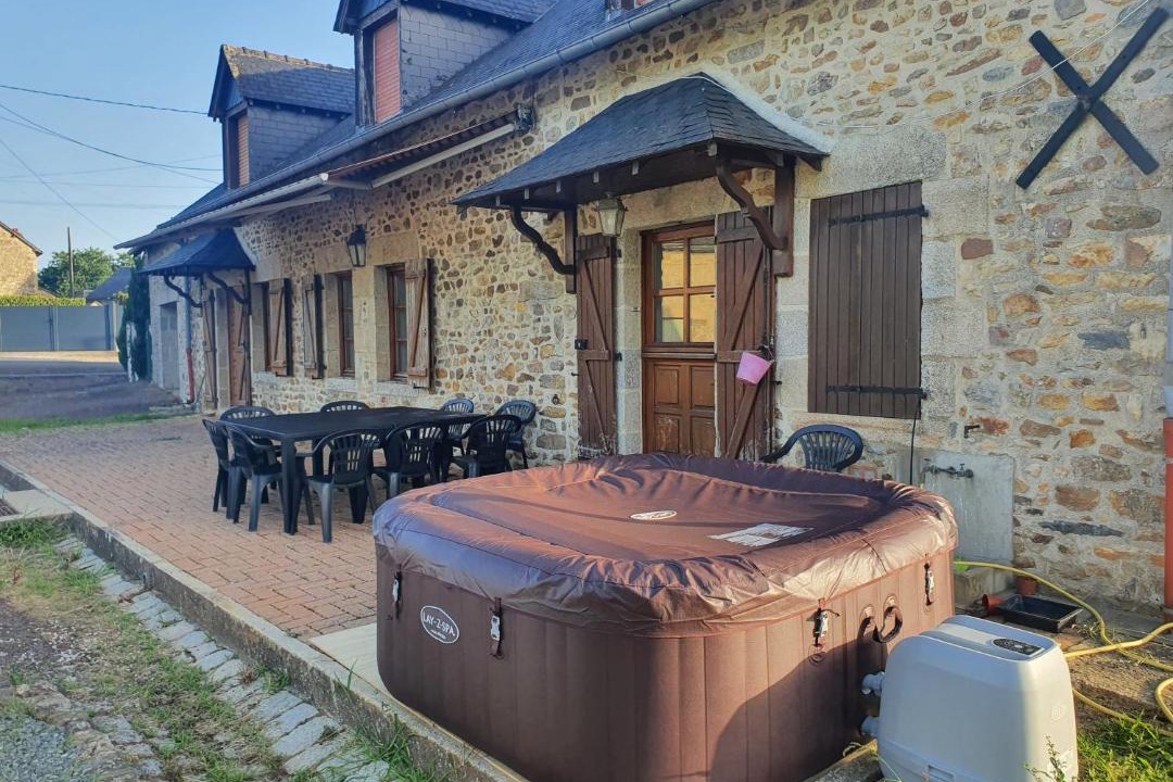 Photo of Buildings in Gesvres