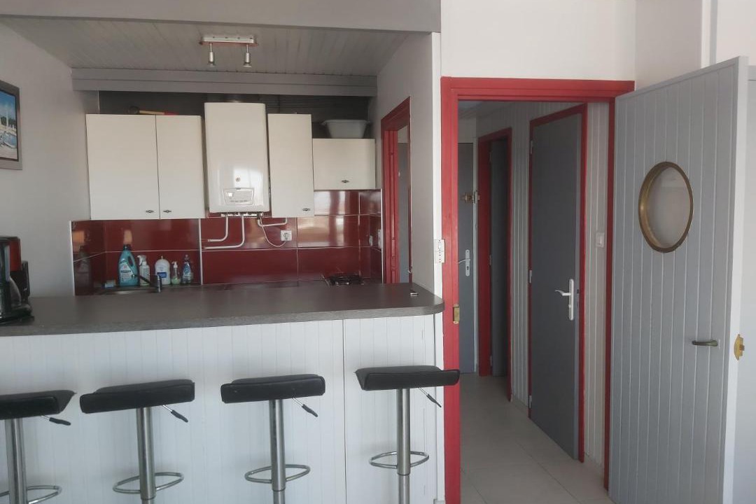 Photo of Kitchen in Saint-Gilles-Croix-de-Vie