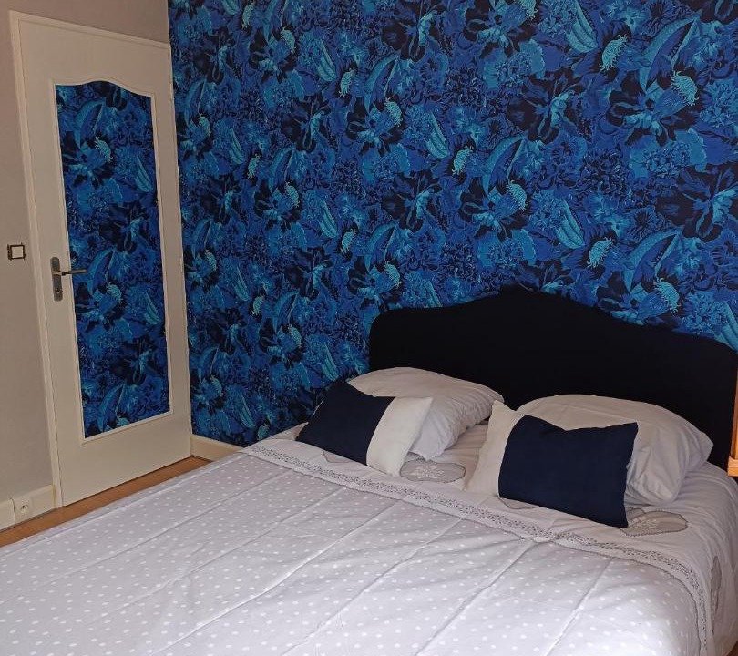 Photo of Bedroom in Gujan-Mestras