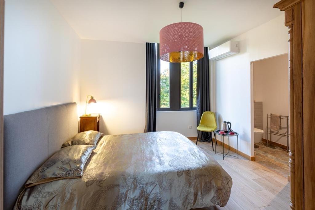 Photo of Bedroom in Saint-Clair-de-la-Tour