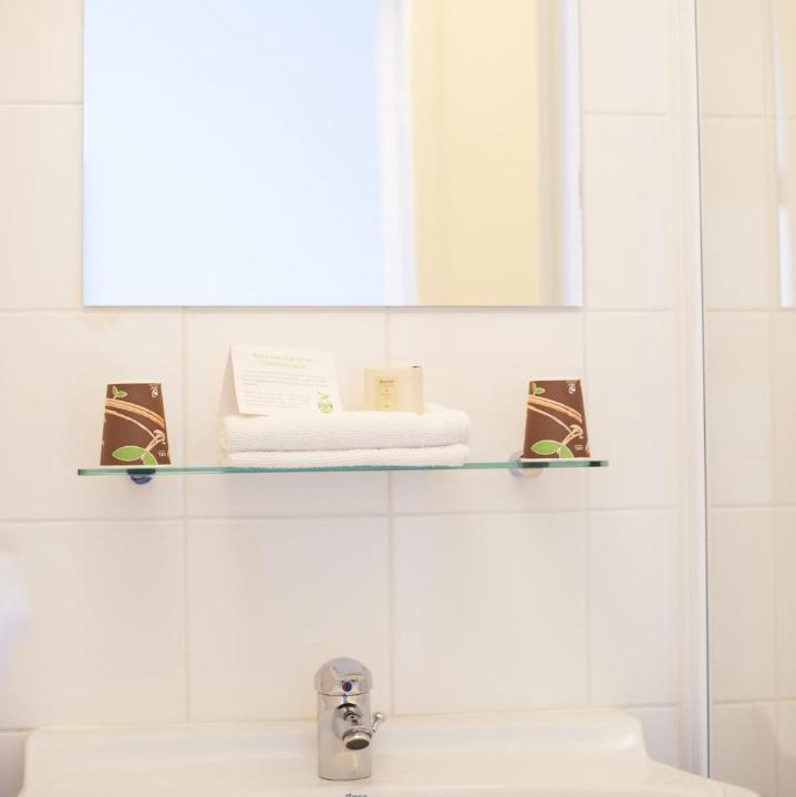 Photo of Bathroom in Talensac-Pont Morand