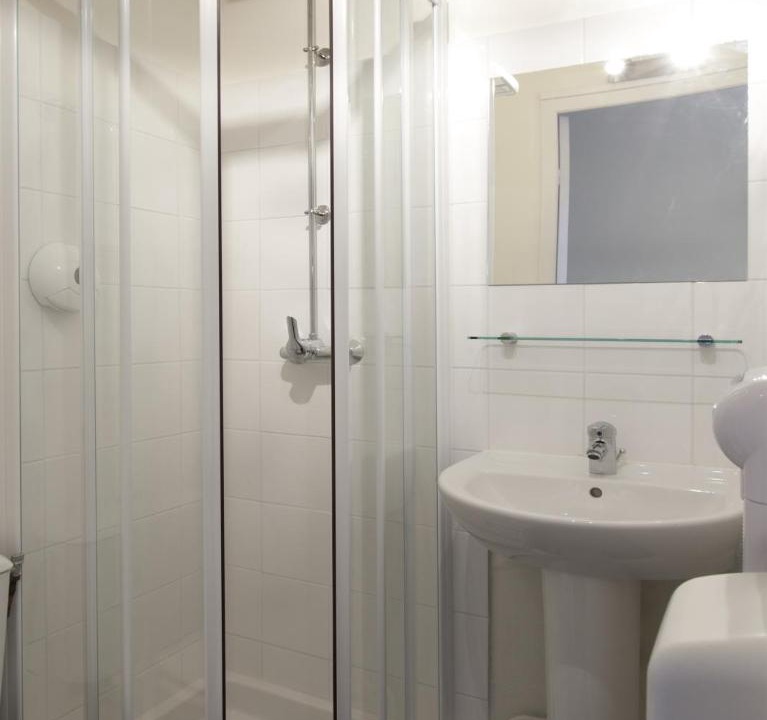 Photo of Bathroom in Talensac-Pont Morand