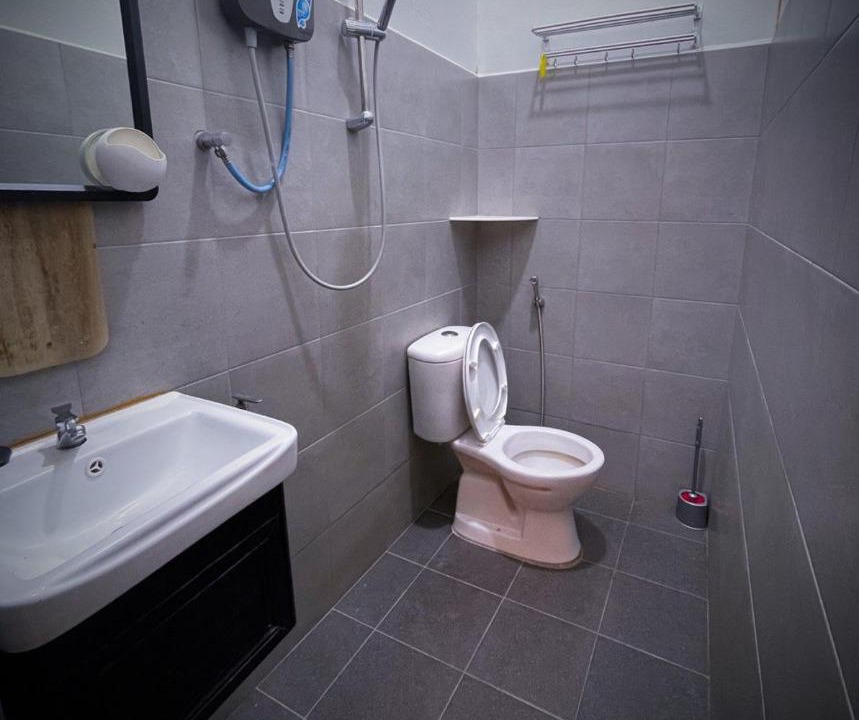 Photo of Bathroom in Kampung Kedawang