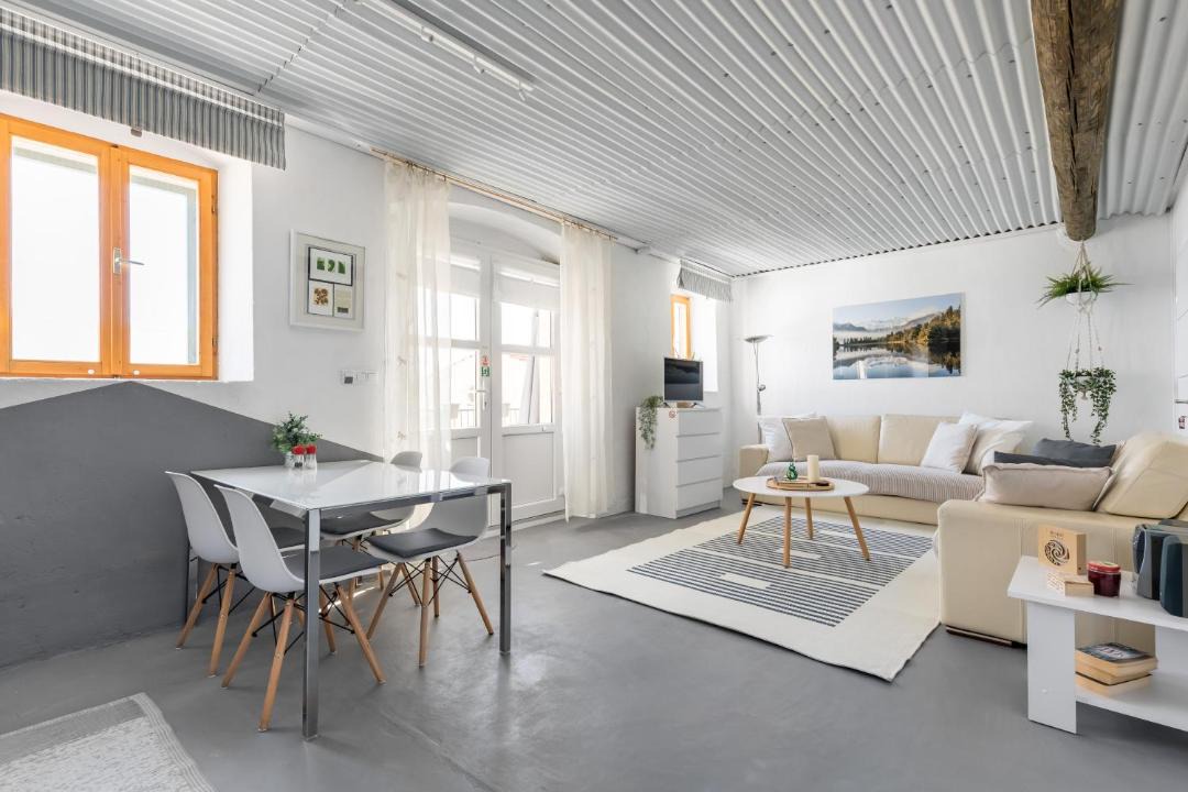 Photo of Livingroom in Mimice