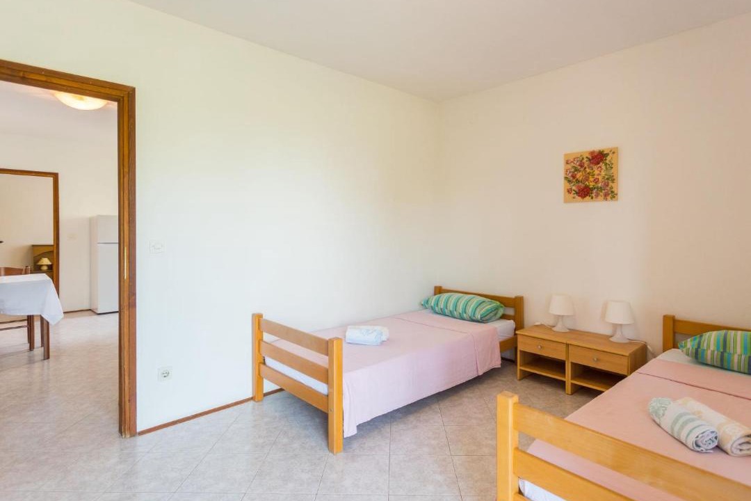 Photo of Others in Vabriga