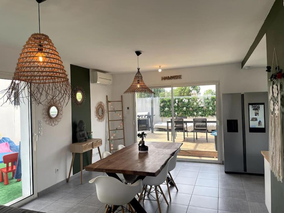 Photo of Livingroom in Saint-Aunes