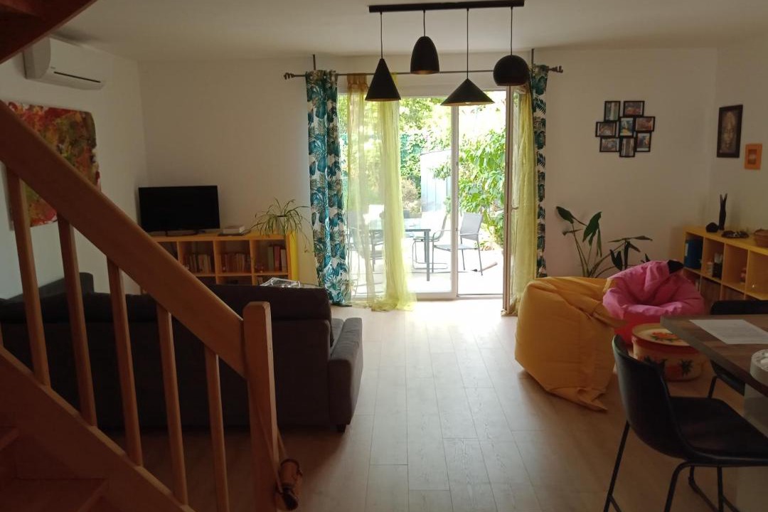 Photo of Livingroom in Moyen-Vernet