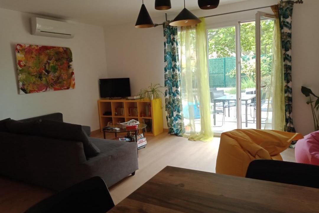 Photo of Livingroom in Moyen-Vernet