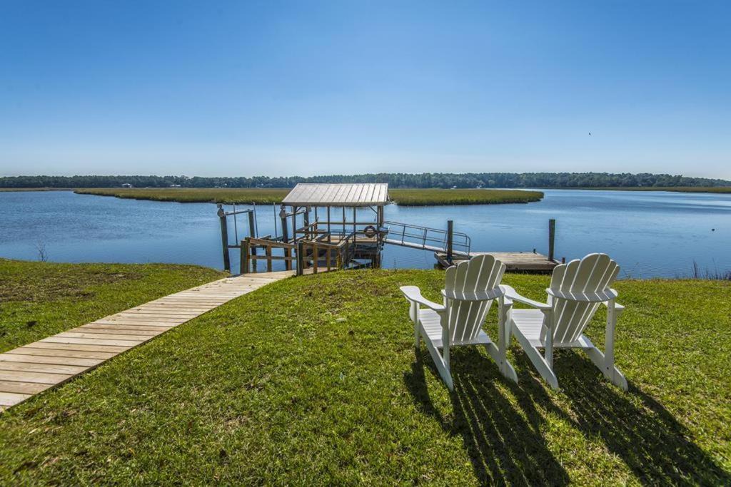 Photo of Others in Edisto Island