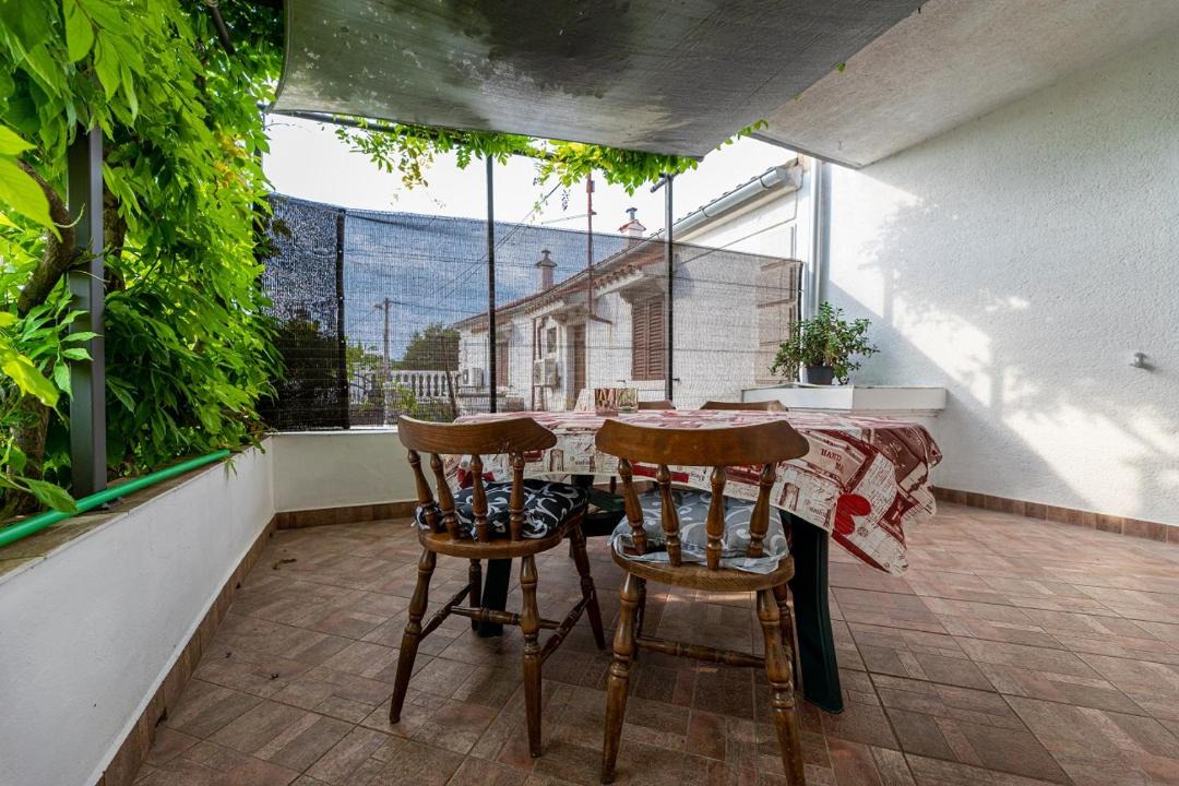 Photo of Patio Balcony in Gabonjin