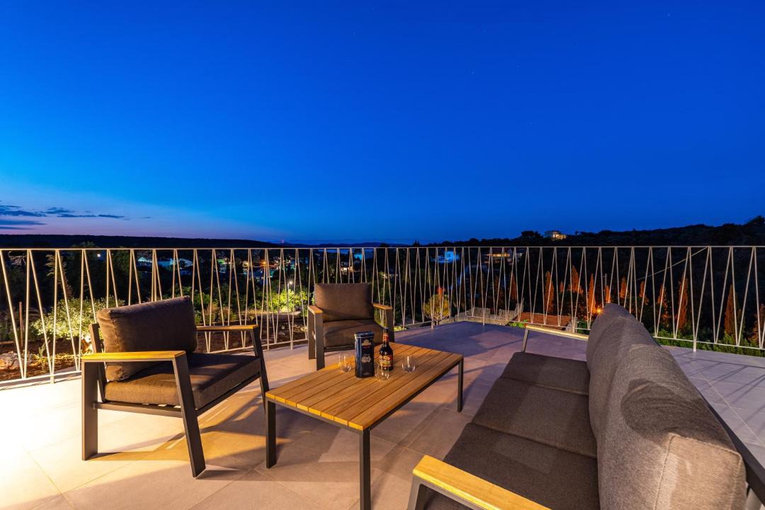 Photo of Patio Balcony in Zman