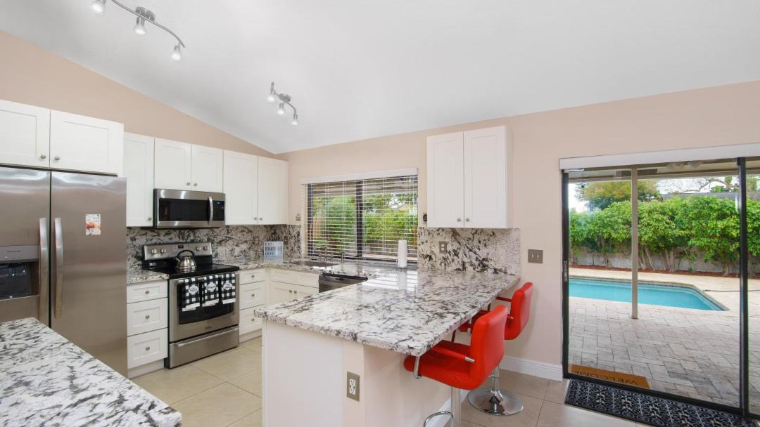 Photo of Others in Sunrise