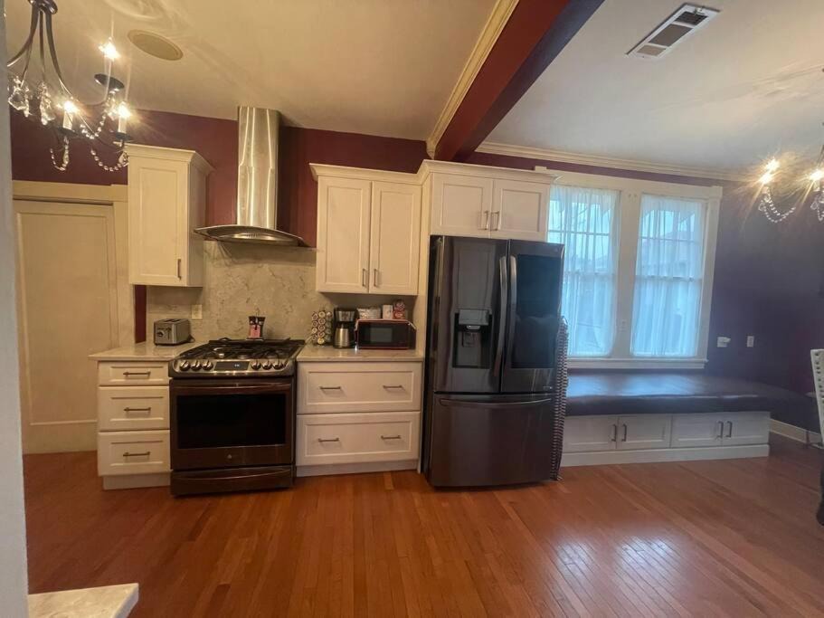 Photo of Kitchen in Broadmoor