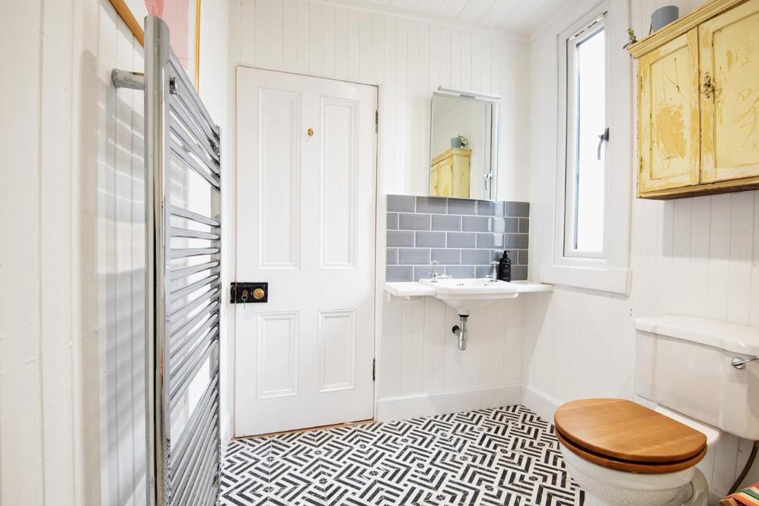 Photo of Bathroom in Kirriemuir