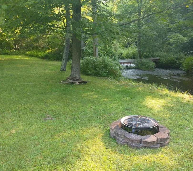 Photo of Others in Bennington