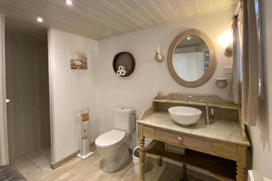 Photo of Bathroom in Espagnac-Sainte-Eulalie