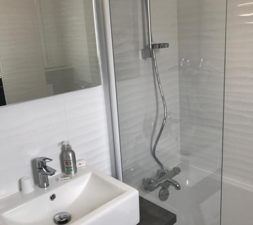 Photo of Bathroom in La Roche-sur-Yon