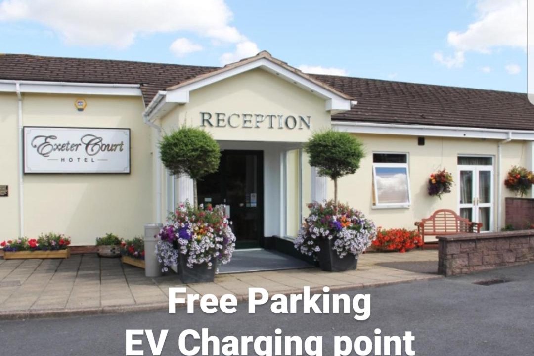 Photo of Others in Kennford