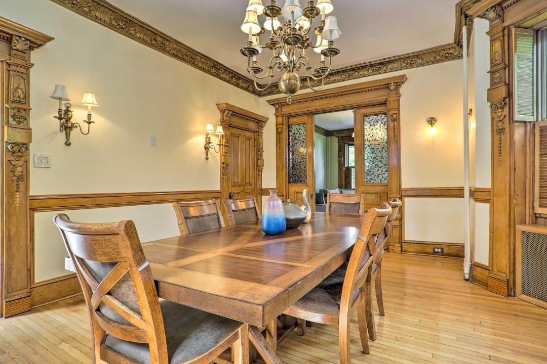 Photo of Livingroom in North Bergen