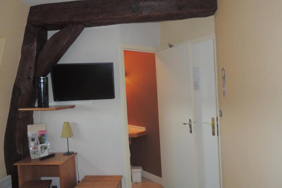 Photo of Others in Chinon