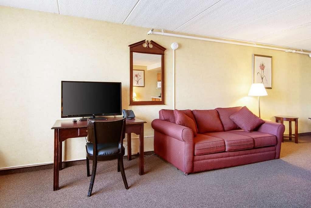 Photo of Livingroom in North Aurora