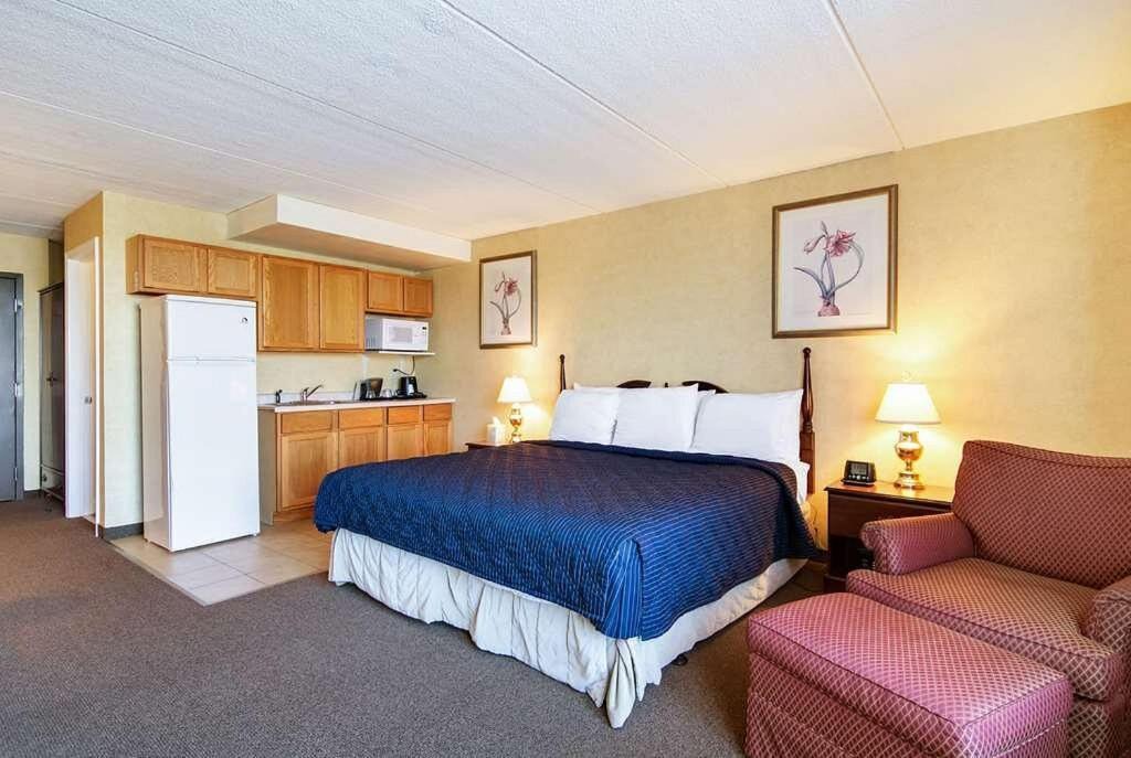 Photo of Bedroom in North Aurora