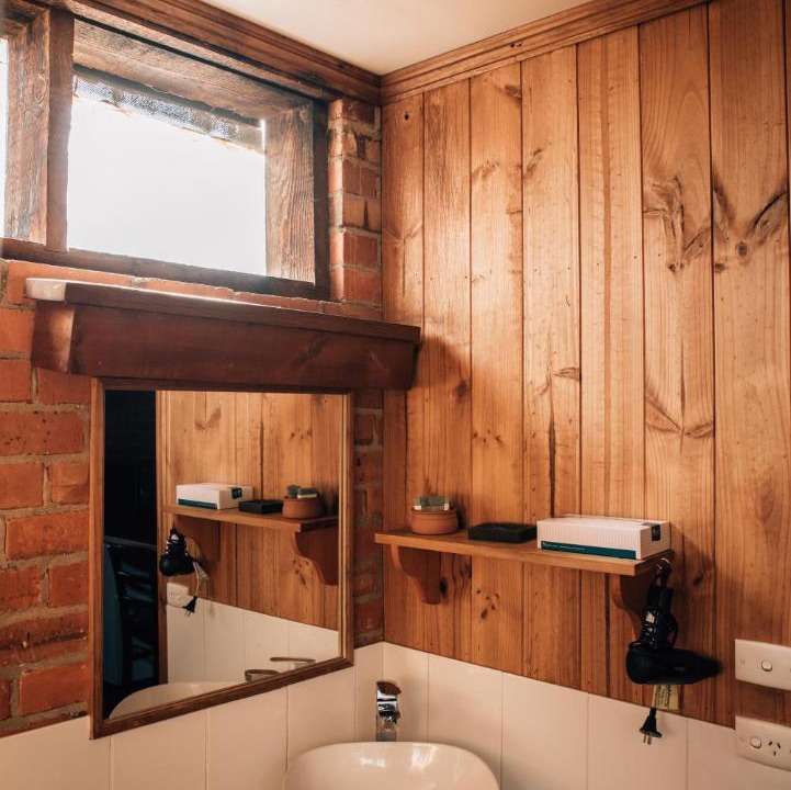 Photo of Bathroom in Stawell