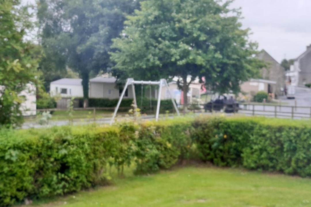 Photo of Others in Litteau