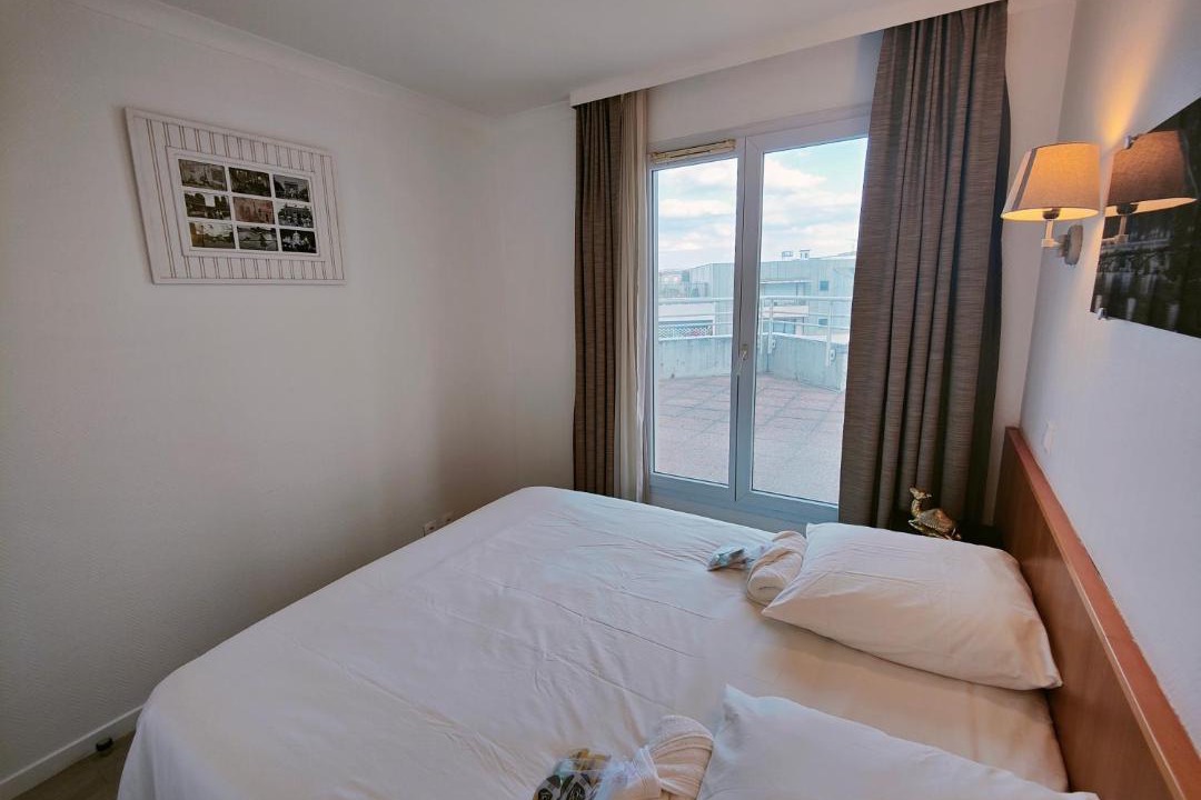 Photo of Bedroom in Faubourg de l'Arche