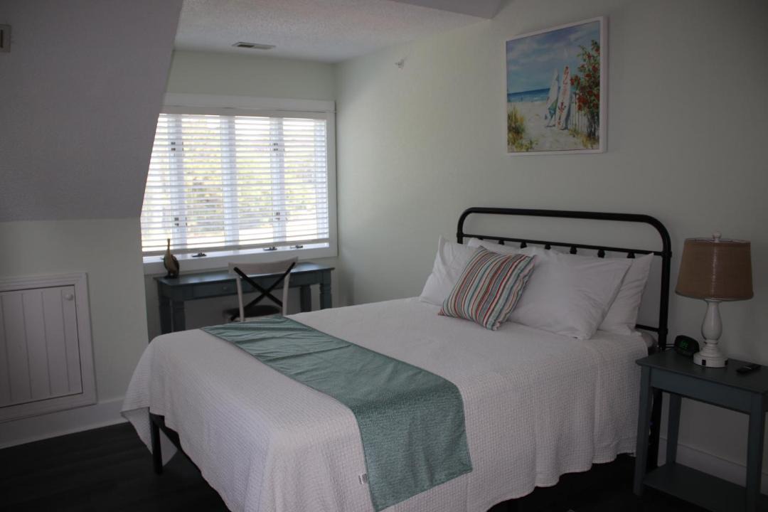 Photo of Bedroom in Corolla