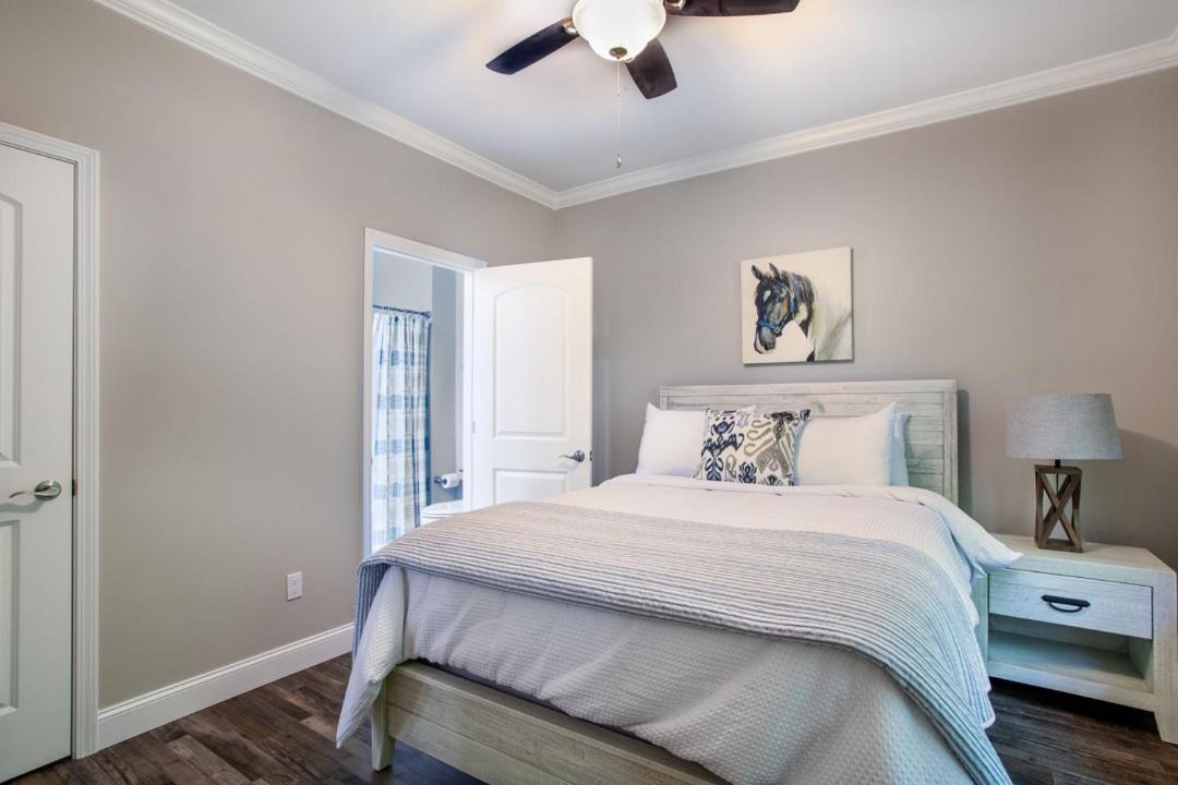Photo of Bedroom in Townsend