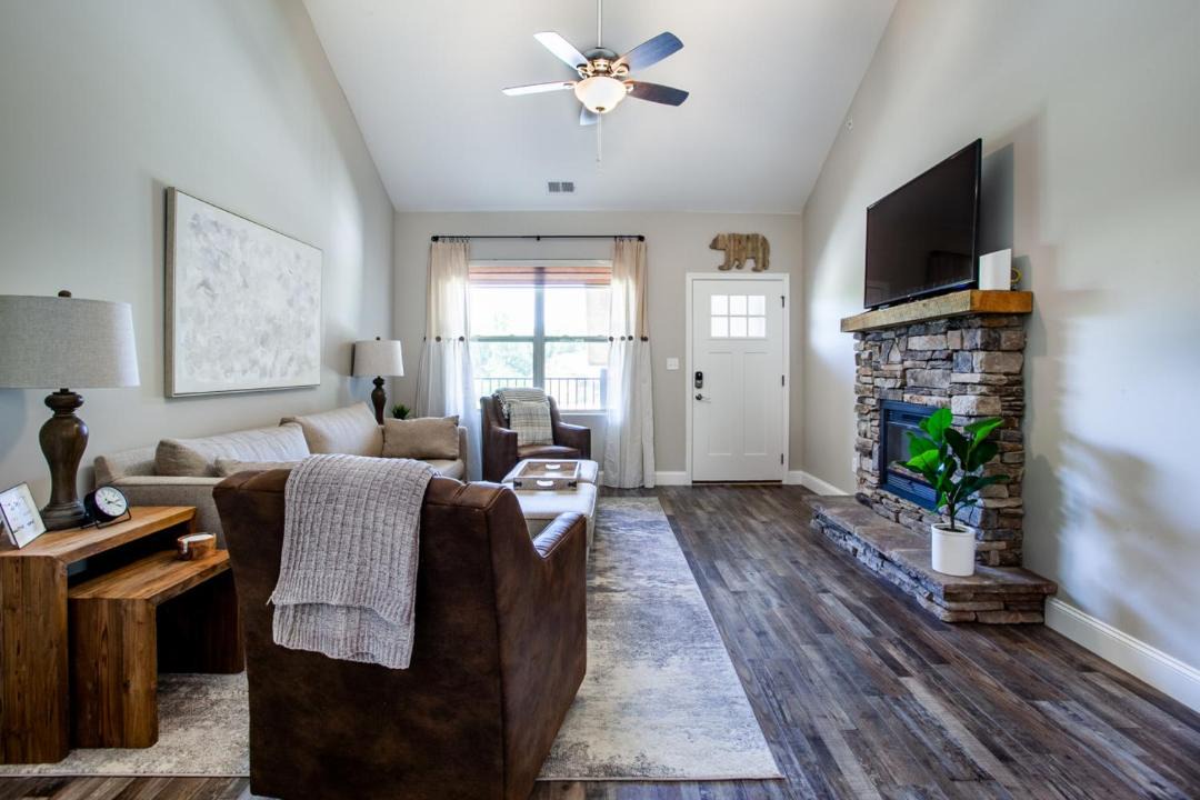 Photo of Livingroom in Townsend