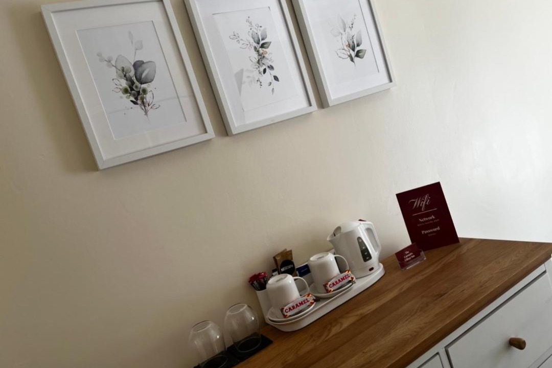 Photo of Others in Lanark