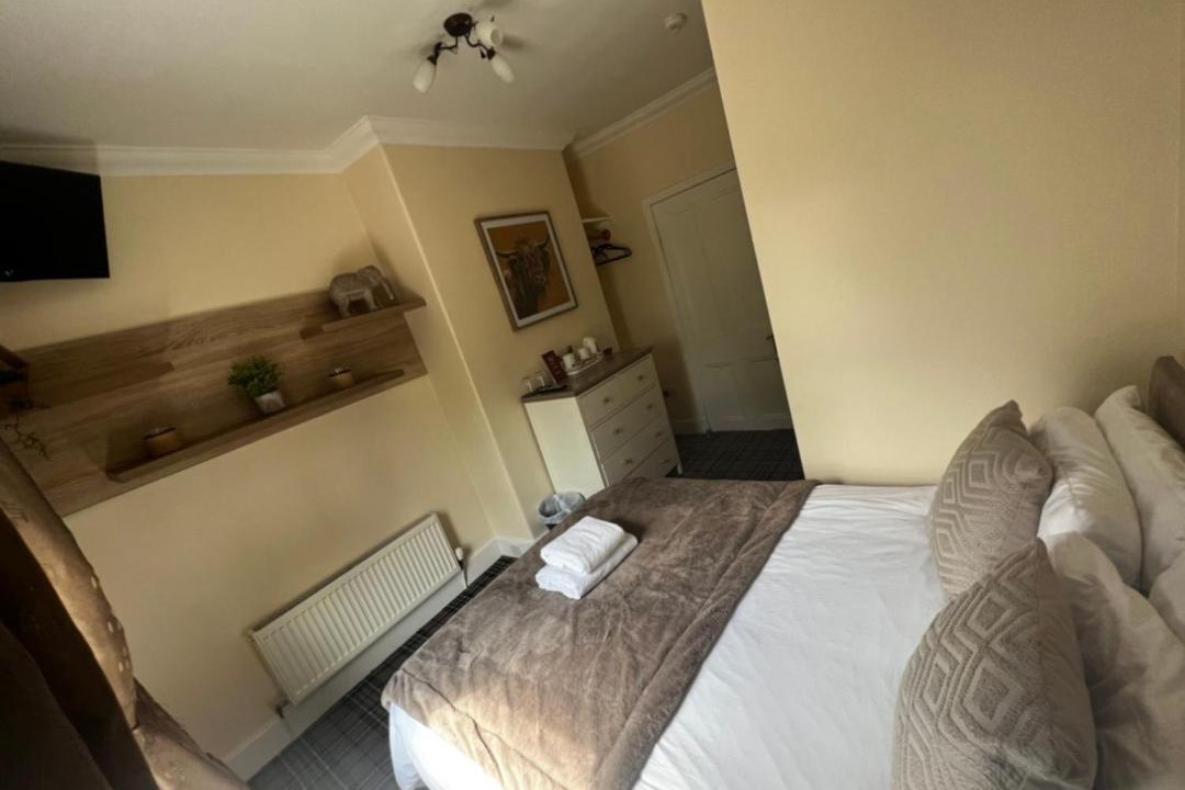 Photo of Others in Lanark