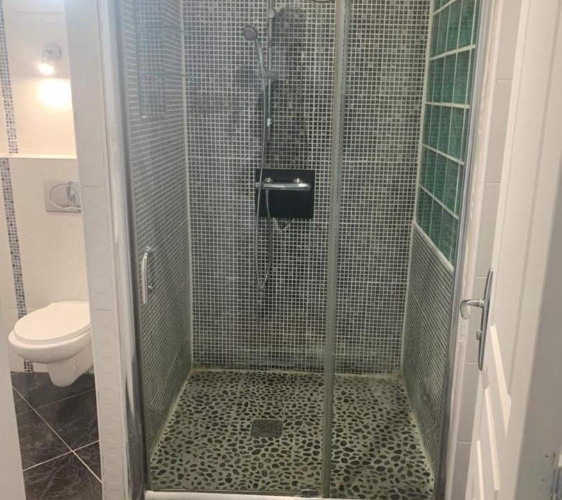 Photo of Others in Bondy