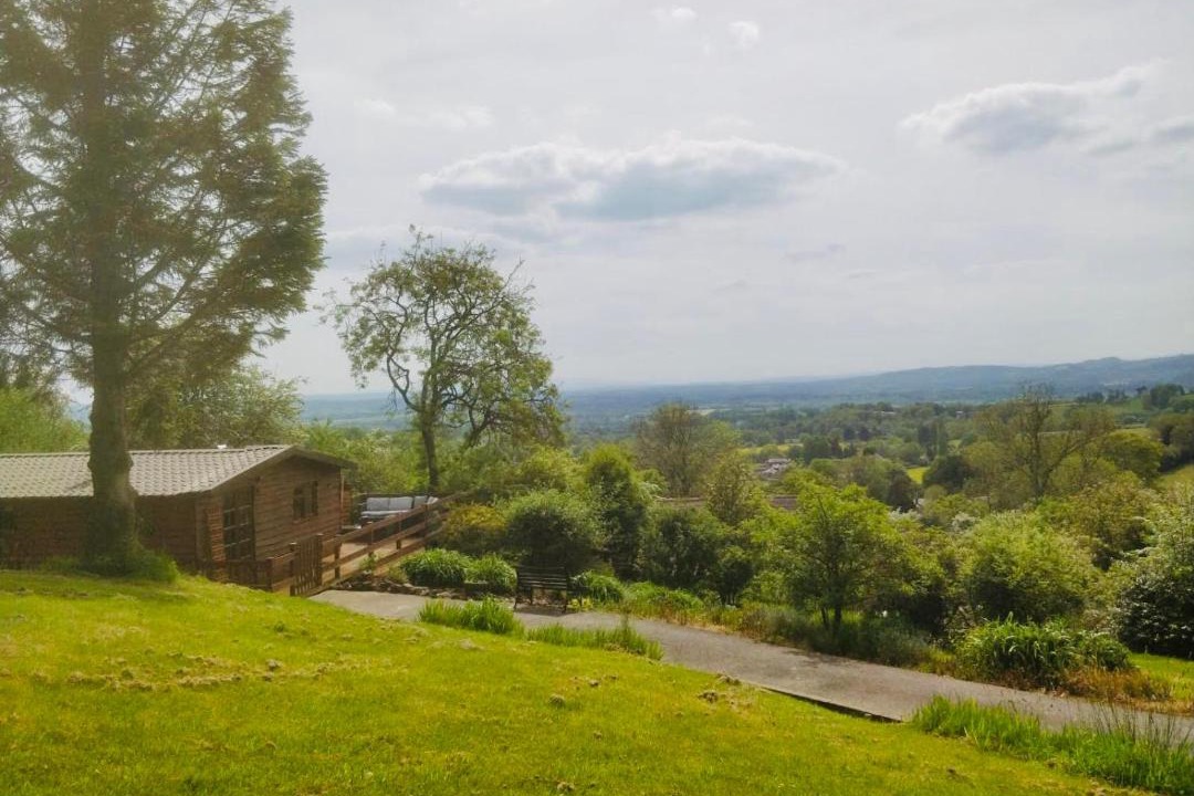 Photo of Others in Farden